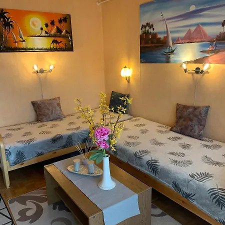 Simon Apartament *