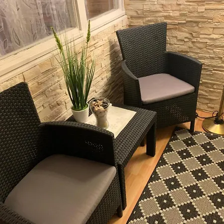 Simon * Budapest