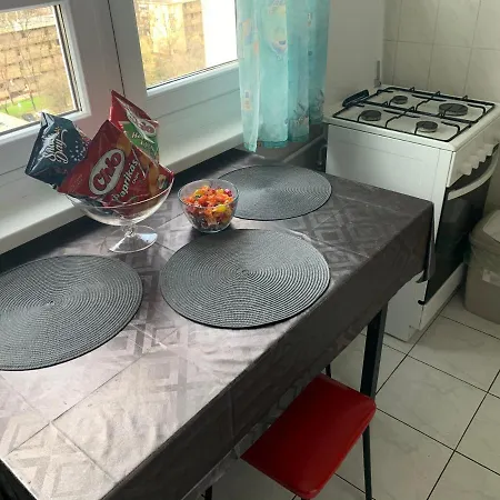 Simon * بودابست